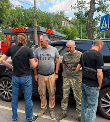 Фіктивне бронювання за 500 літрів дизпалива: на Одещині на хабарництві затримали посадовця ТЦК