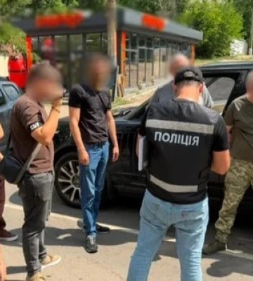 На Одещині затримали посадовця ТЦК, який за 500 літрів палива обіцяв зняти з розшуку. ФОТО