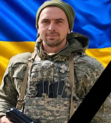 На Мукачівщині попрощаються із полеглим захисником Ярославом Рушанином