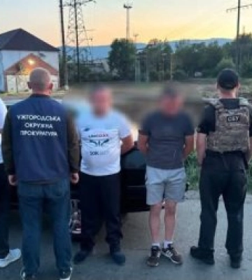 $12 тисяч за втечу з України: на Закарпатті затримали організатора каналу незаконного переправлення через кордон