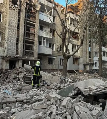 Во Львове обнаружили погибшего в результате российской атаки