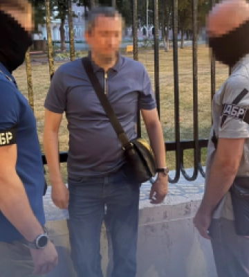 Суд обрав запобіжний захід керівнику Львівського обласного Держгеокадастру, якого підозрюють у хабарництві