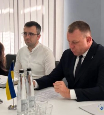 Канада вивчає ситуацію з правами людини на Закарпатті: у регіоні обговорили захист ветеранів, дітей та нацменшин
