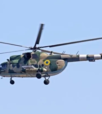 Українські вертольоти Мі-8 та Мі-24 перехопили 14 дронів "Shahed" і "Гербера" на Херсонщині. ВIДЕО