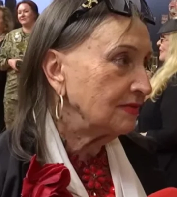 «Режиссер должен был переснять ее». Лариса Кадочникова высказалась о роли Ады Роговцевой в фильме Ну мам