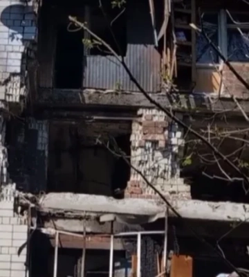 «Основна бойова частина не здетонувала». Кадри з місця влучання російської ракети по Львову — відео NV