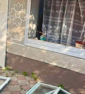 Жителі Івано-Франківської області, чиє житло постраждало внаслідок нічного обстрілу, зможуть отримати грошову компенсацію. ФОТОрепортаж