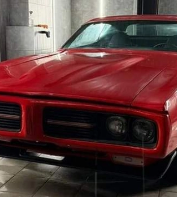 Справжній Dodge Charger 1972 року виставили на продаж в Одесі