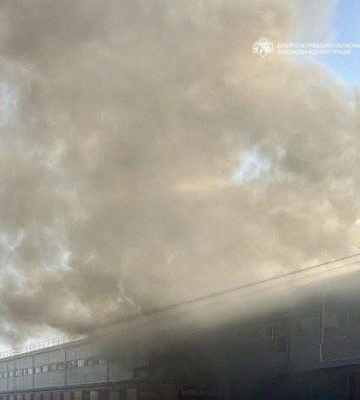 Дніпро та область здригнулися від нової хвилі атак: є загиблі, поранені та масштабні пожежі