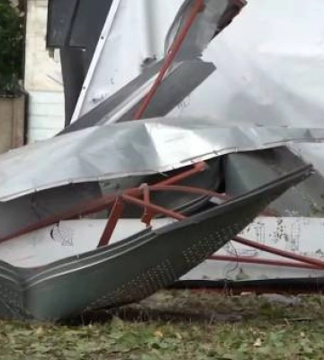 Ворог атакував Миколаїв БпЛА: пошкоджено дві будівлі АЗС і вікна багатоповерхівки