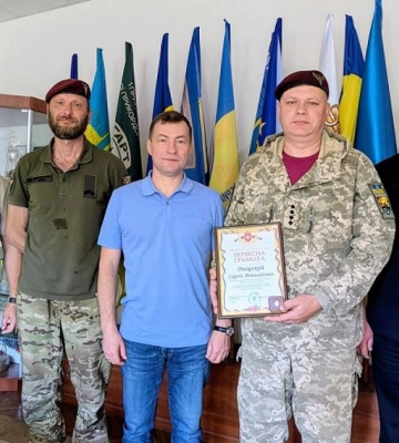 Офіцера 71-ї аеромобільної бригади нагородили Почесною грамотою Рівненської облради