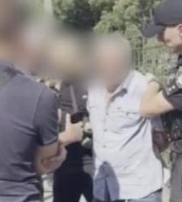 У Кременчуці пенсіонер поранив ножем двох пасажирів маршрутки