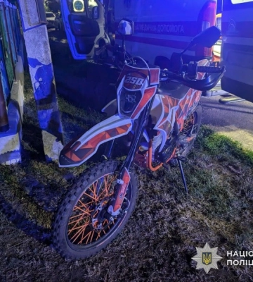 На Ужгородщині після наїзду 16-річного водія мотоциклу на жінку-пішохода померли обидва
