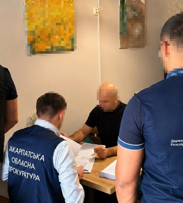 На Закарпатті викрили ще одного фігуранта – місцевого депутата, у справі про незаконне використання лісів структурами, наближеними до дружини Медведчука