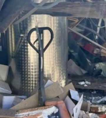 Внаслідок атаки росіян: у Львові постраждала відома крафтова виноробня