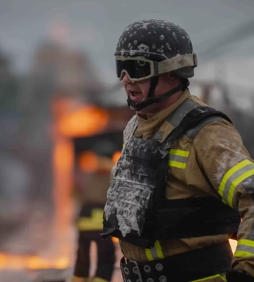 росія вдарила КАБами по Сумщині: на місці масштабні пожежі