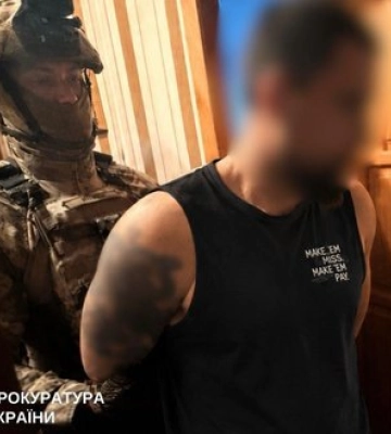 У Києві шахрай ошукав волонтера на 900 тисяч гривень