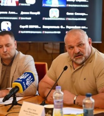 Нова робота, бізнес і гранти: Закарпаття розширює програми підтримки ветеранів після повернення з війни