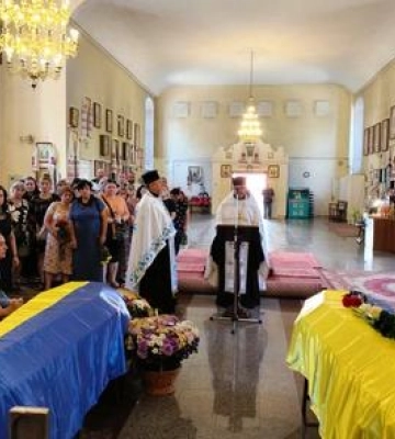 Полтавська громада попрощалась із загиблими захисниками України