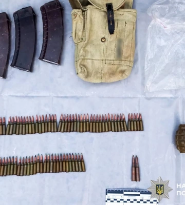На Рівненщині у 27-річного водія виявили гранату та боєприпаси (ФОТО)