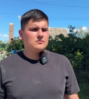 "Я втратив батьків, сестер, братів, сина": військовий Данило Воронов розповів про загибель родини після удару РФ по Радушному. ВІДЕО+ФОТОрепортаж