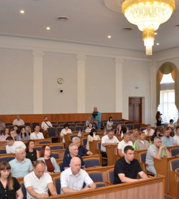 “Дніпро-Кіровоград” забезпечили генератором на випадок відключень світла