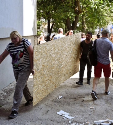 Ракетний удар по Львову: постраждали шість малих підприємств та п'ять ФОПів