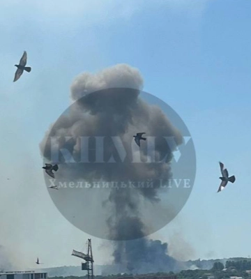 Взрывы на полигоне в Хмельницкой области разрушили жилые и коммунальные здания, погибших нет – мэр