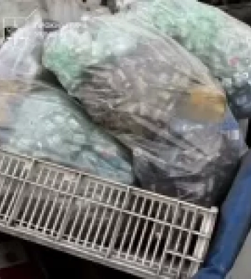 У Києві керівників підприємства підозрюють у забрудненні ґрунту медичними відходами