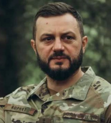 От бизнес-менеджмента до боев за Харьковскую область: что известно об Оболенском, которого пытались убить