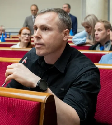 «Драпатому предстоит во многом разобраться». Интервью с Костенко — о будущем штурмовых войск и покушении на Оболенского