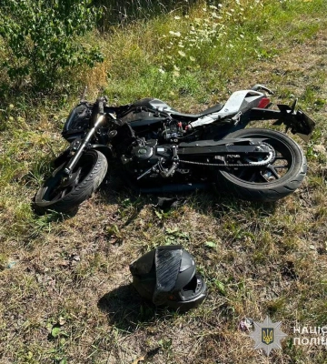 Внаслідок ДТП на Львівщині постраждала молода мотоциклістка, - поліція