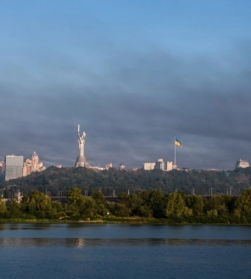 МЗС Литви викличе посла РФ через пошкодження свого посольства під час атаки на Київ