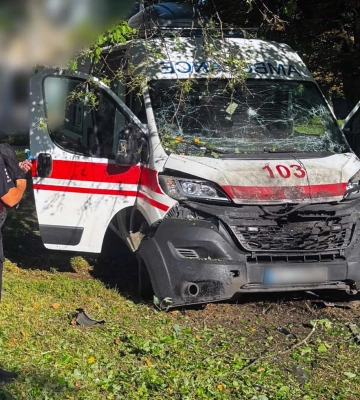 Російський дрон атакував автівку екстренки на Харківщині