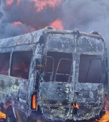 Росіяни обстріляли рейсовий мікроавтобус на Дніпропетровщині, є потерпілі