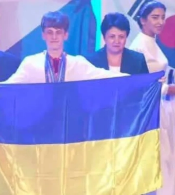 Серед 360 учасників. Школяр із Закарпаття здобув золото на всесвітній олімпіаді з хімії