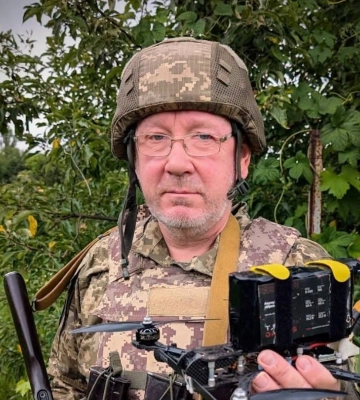 Мукачівець у 55 років освоїв дрони та став командиром екіпажу БпЛА