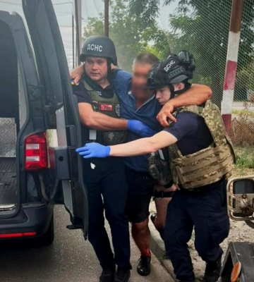 В результате удара в Днепропетровской области пострадали 3 пожарных