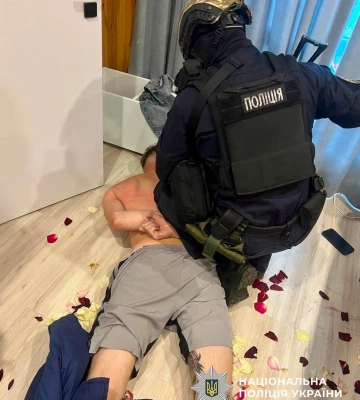 У Черкасах повідомлено про підозру трьом ініціаторам групової бійки в одному з магазинів. ФОТО