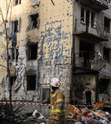 У Києві завершили ліквідацію наслідків російської атаки: дев’ятеро загиблих, 33 постраждалих