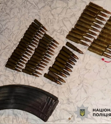 На Київщині домашній насильник підозрється ще й у зберіганні боєприпасів (ФОТО)