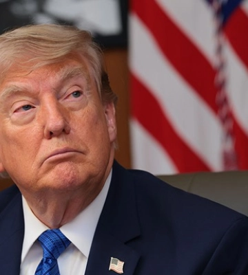 Трамп заявив про паузу в атаках на Іран