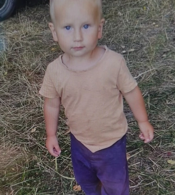 Поліція розшукує півторарічного хлопчика, який зник у Хорошівській громаді на Житомирщині 