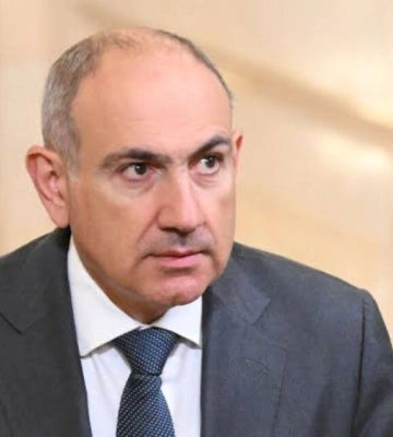 Премьер Армении Никол Пашинян подал в отставку вместе с правительством
