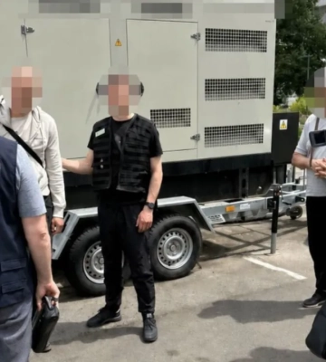 В Днепропетровской области будут судить мужчину, который за 25 тысяч долларов обещал "договориться" о решении ВВК
