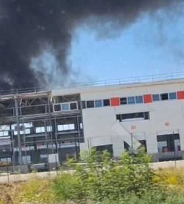 Росія вдарила по терміналу "Нової пошти" під Харковом: загинула людина