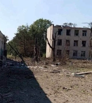 Росіяни скинули КАБи на селище поблизу Херсона: пошкоджені об’єкти соціальної сфери