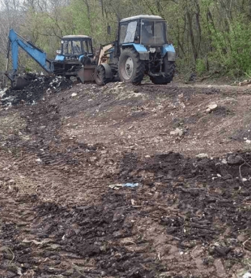 У Карлівці ліквідували стихійне сміттєзвалище площею понад 700 квадратних метрів