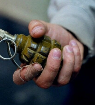 У Львові затримали чоловіка, який погрожував знайомій гранатою