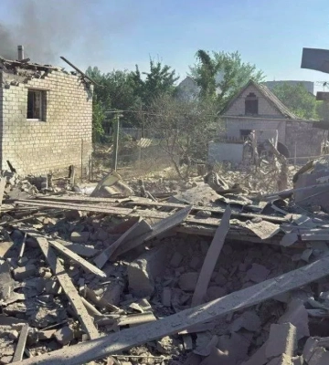 Окупанти завдали удару по приватному сектору Запоріжжя, є постраждалі